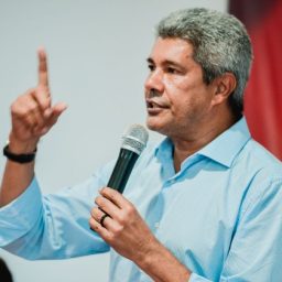 Jerônimo repudia privatização da Petrobras: ‘Povo não pode pagar mais essa conta’
