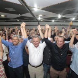 Jerônimo participa de encontro com mais de 120 prefeitos do interior; 20 do PP