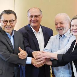 PSB oficializa indicação de Alckmin para vice de Lula na disputa ao Planalto