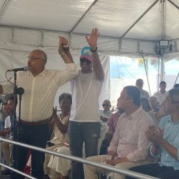 Prefeitos de Itaparica e Vera Cruz indicam apoio a Jerônimo Rodrigues