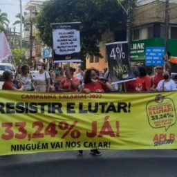 Salvador: Em protesto, professores municipais ameaçam realizar greve caso não haja reajuste salarial