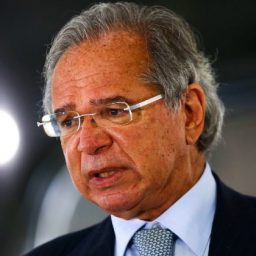 Ministro da Economia promete prioridade total para privatização da Petrobras