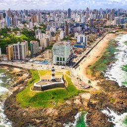 Serviços turísticos avançam na Bahia e têm melhor ‘verão’ em 10 anos