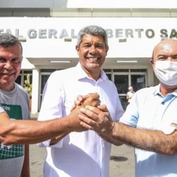 Após susto, prefeito de Lapão recebe alta médica