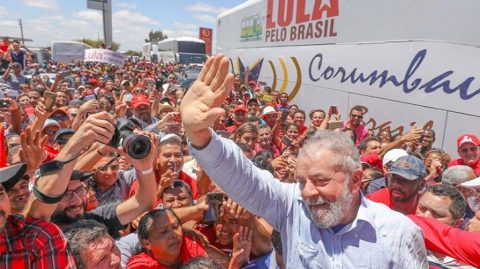 Lula tem quase o dobro de votos de Bolsonaro na Bahia, mostra pesquisa