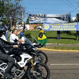 Agentes da PRF protestam contra Bolsonaro em Campo Grande por promessa não cumprida