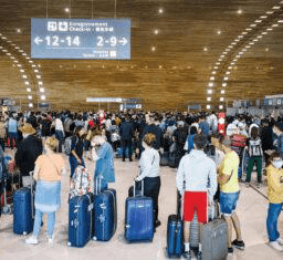 Caos nos aeroportos: por que a Europa virou o pesadelo dos turistas brasileiros