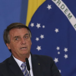 Bolsonaro volta a falar sobre ataques às urnas: ‘Poderiam tirar voto de um’