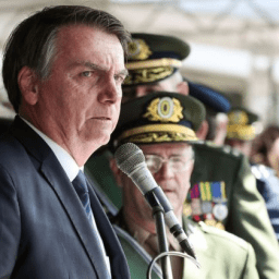 Bolsonaro fará desfile militar em Copacabana no 7 de Setembro