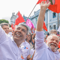 ‘Sou o pré-candidato de Lula na Bahia e isso está claro’, reforça Jerônimo