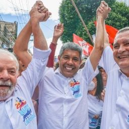 Caminhada com Lula e Jerônimo atrai multidão para Cidade Baixa