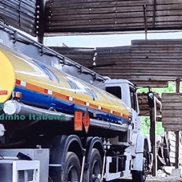 Polícia Civil de Itabuna apreende combustível adulterado e três caminhões