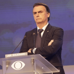 Bolsonaro desiste de ir ao debate da Band no domingo, diz colunista