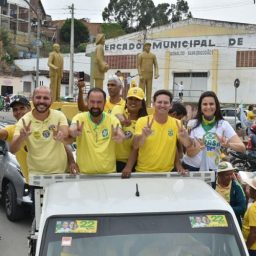 João Roma realiza carreatas e motociatas no interior da Bahia