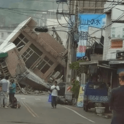 Taiwan recebe alerta para tsunami após terremoto de magnitude 6,9 atingir a ilha