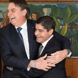 Bolsonaro declara oficialmente apoio a ACM Neto e fala em “acordo” com ex-prefeito