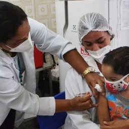Covid-19: Bahia só recebeu 9,5% das doses necessárias para imunizar crianças de 3 e 4 anos
