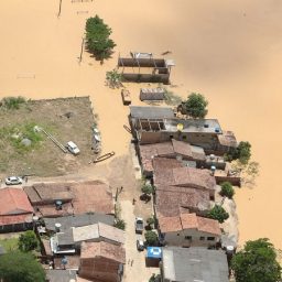 Chuvas na Bahia deixam mais de 13 mil pessoas desalojadas, diz Sudec