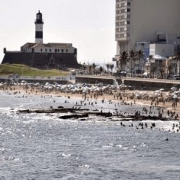 Inema aponta praias impróprias ao banho em Salvador e Litoral neste final de semana
