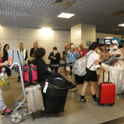 Verão na Bahia começa com retorno do voo Madri-Salvador