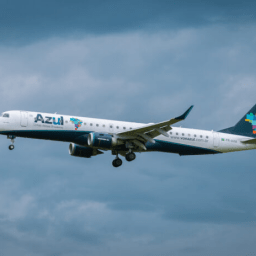 Passageiro vai receber R$ 5 mil após a Azul mudar data e local de voo sem avisar