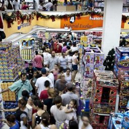 Shoppings têm alta de 5,9% nas vendas no Natal