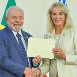 Ida de Lula aos EUA será início de relação produtiva, diz embaixadora