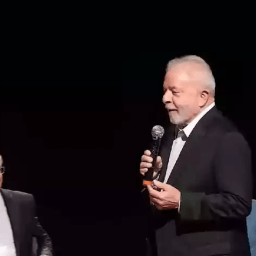 Em evento do Mais Médicos, Lula pede brasileiros, mas diz que nacionalidade não importa