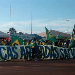 PF prende PM líder de acampamento golpista no QG do Exército em Brasília