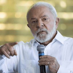 Governo Lula articula programa de combate ao racismo no esporte