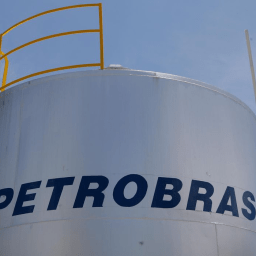 Petrobras reduz preço do diesel para distribuidoras
