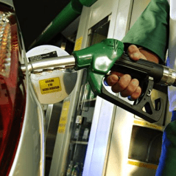 Petrobras reduz preço de venda da gasolina, diesel e gás de cozinha