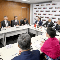 <strong>Jerônimo recebe embaixador chinês para debater projetos e mais investimentos para a Bahia</strong>