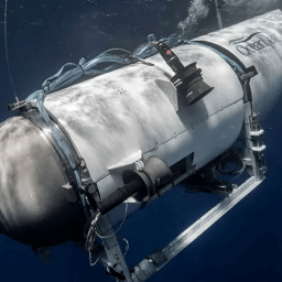 Robô segue no fundo do oceano em busca de detritos do submarino Titan; entenda o motivo