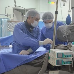 Hospital Calixto Midlej, em Itabuna, é o primeiro na Bahia a implantar o menor marca-passo do mundo