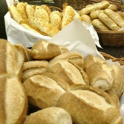 Preço de pães e massas pode disparar por causa da guerra na Ucrânia