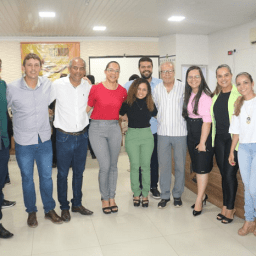 Liderança política adere ao grupo do prefeito Léo de Neco em Gandu