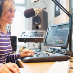 <strong>MCom autoriza novas rádios comunitárias em 18 municípios</strong>