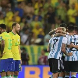 Brasil perde para a Argentina e amarga terceira derrota consecutiva nas Eliminatórias