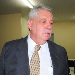 Alvo de ação, prefeito de Guanambi renuncia ao cargo; entenda