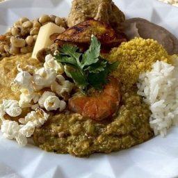 Caruru é eleito como uma das piores comidas do mundo por guia gastronômico TasteAtlas