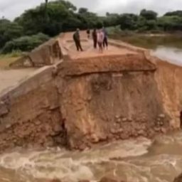 Mais de três mil pessoas ficam isoladas após rompimento de barragem na Bahia