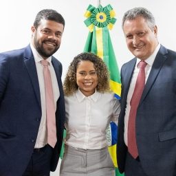 Prefeito Léo se reúne com ministro em Brasília em busca de investimentos para Gandu