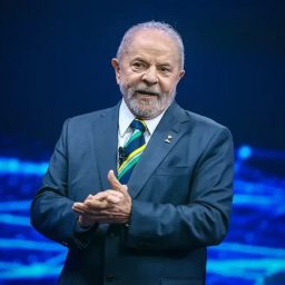 Lula deve retornar a Bahia no sábado para casamento do filho de Ronaldo Carletto