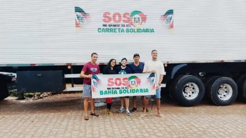 Baixo Sul envia carreta-baú carregada de donativos para afetados pelas chuvas no RS