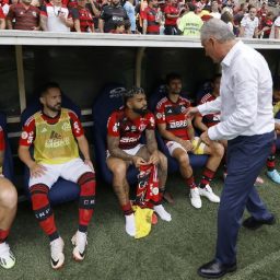 Flamengo enfrenta Bahia, de Everton Ribeiro, de olho na liderança do Brasileirão