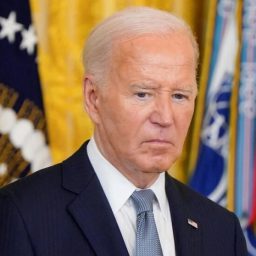 Biden pode desistir de candidatura no fim de semana, diz site
