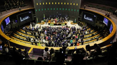 Deputados baianos assumem vice-lideranças de blocos partidários na Câmara