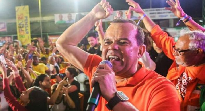Geraldo Júnior pretende incluir requalificação de conjuntos habitacionais em plano de governo em Salvador