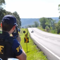 Justiça anula multa de trânsito de motorista na Bahia que teve carro supostamente clonado